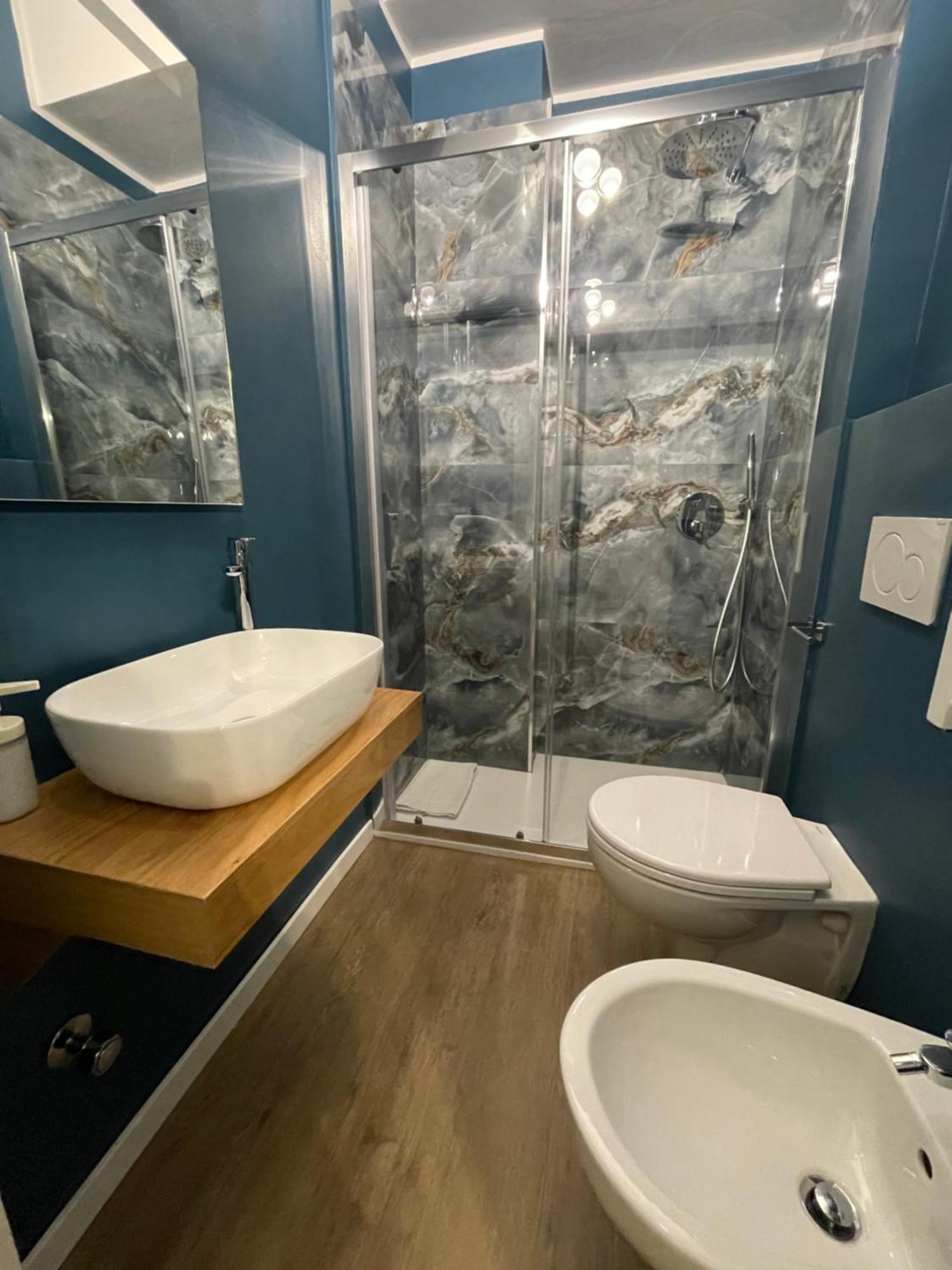 Isvi Bari Comfort Rooms Εξωτερικό φωτογραφία